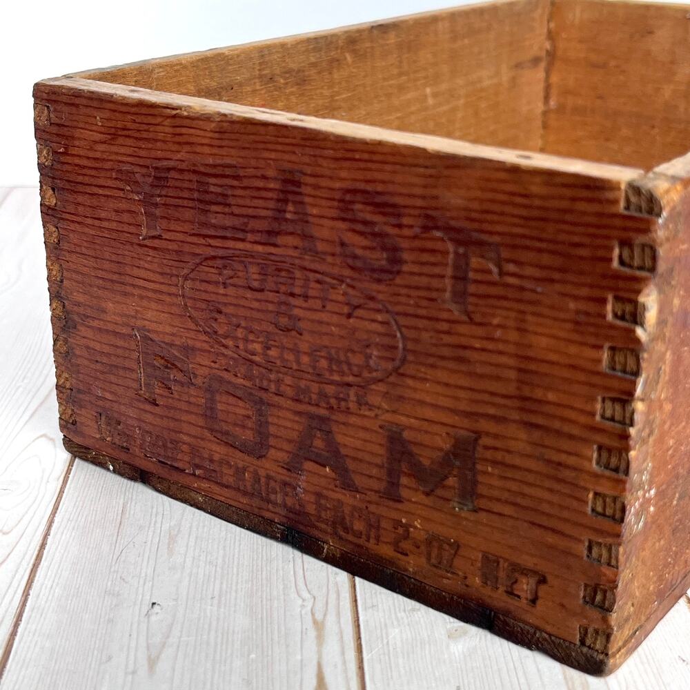 Antique Yeast Foam Dovetail Small Wood Box Crate Fingerjointed Rustic Farmhouse